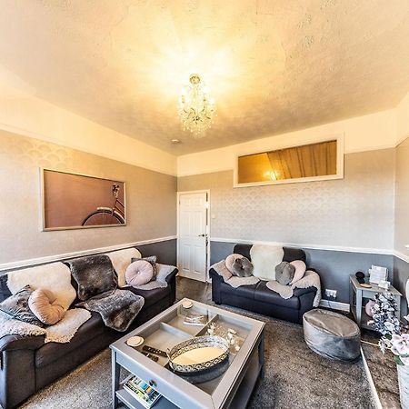 Courtyard Holiday Apartments Belper Luaran gambar