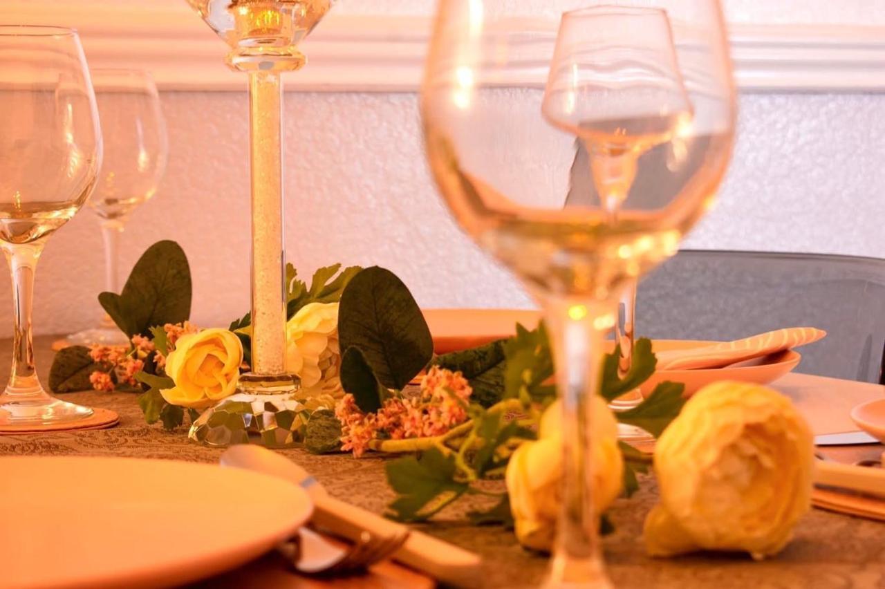 Courtyard Holiday Apartments Belper Luaran gambar
