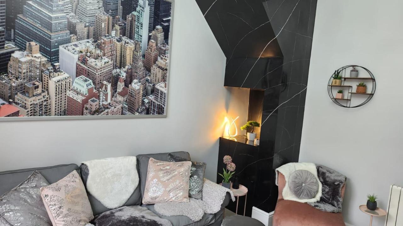 Courtyard Holiday Apartments Belper Luaran gambar