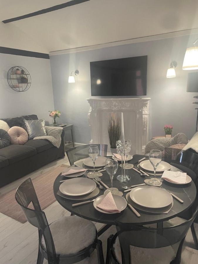 Courtyard Holiday Apartments Belper Luaran gambar