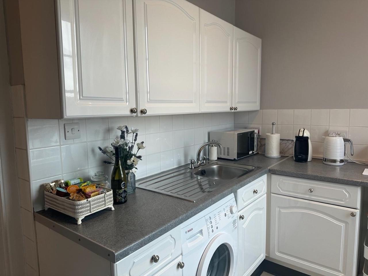 Courtyard Holiday Apartments Belper Luaran gambar