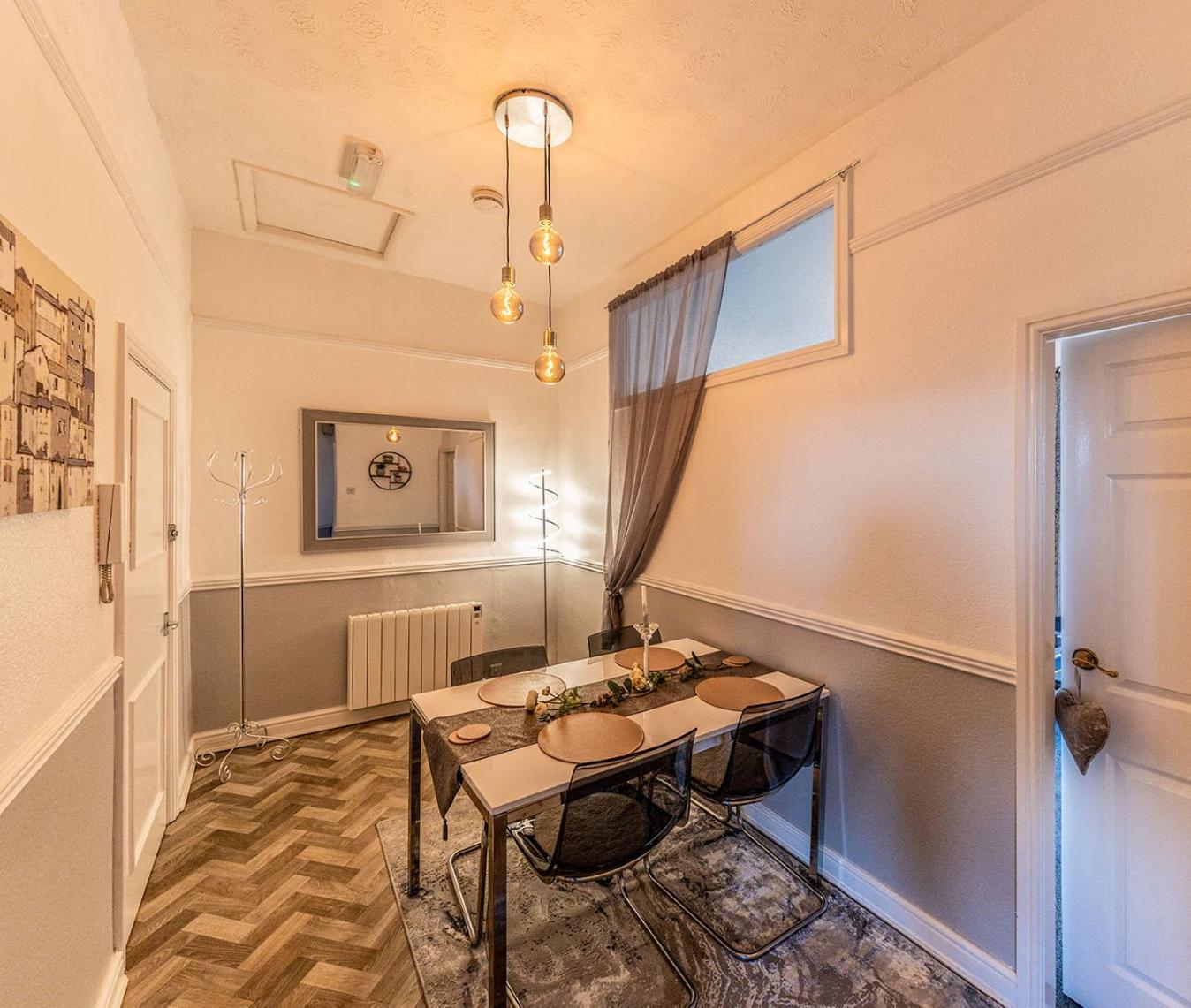 Courtyard Holiday Apartments Belper Luaran gambar