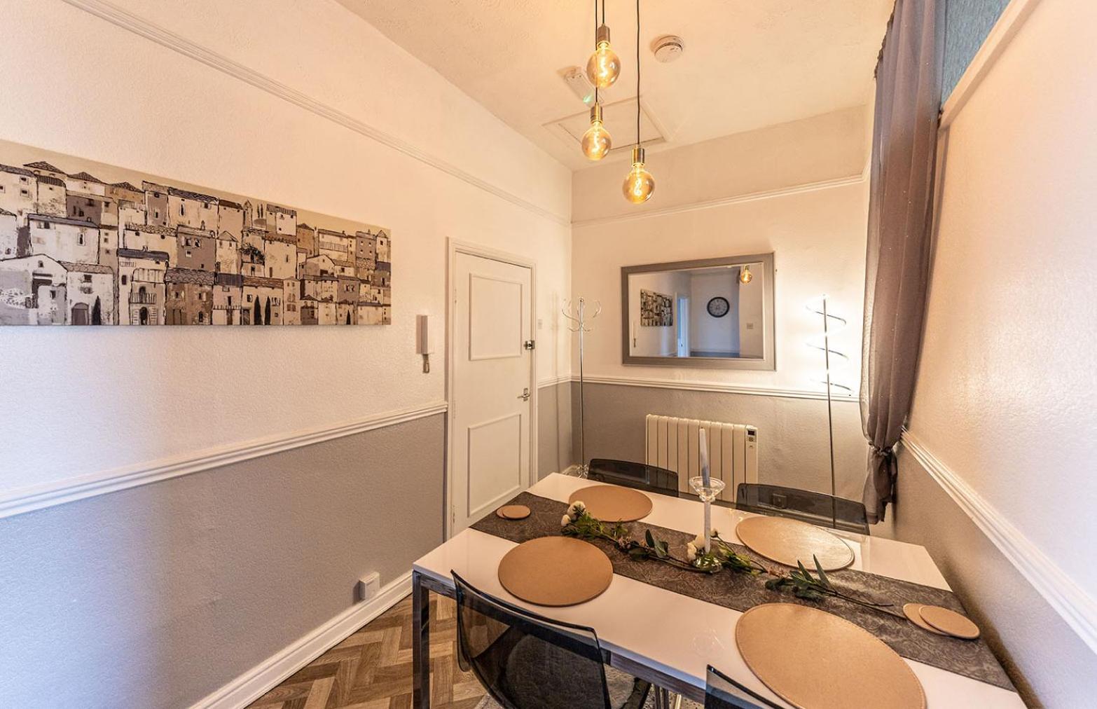 Courtyard Holiday Apartments Belper Luaran gambar